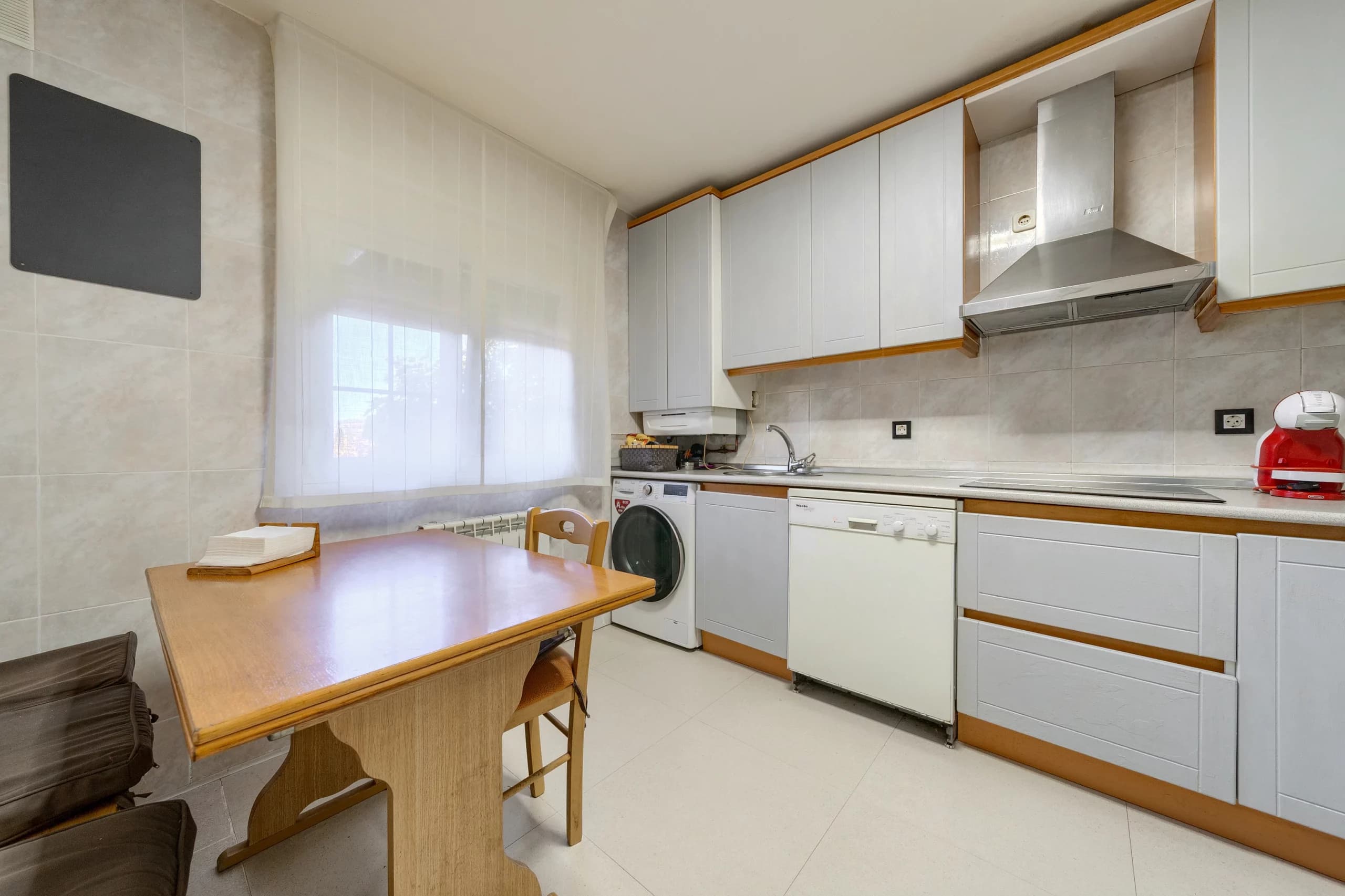 Exclusivo Pareado en  Urbanizacion Monte Hermoso Campo Real — imagen 16